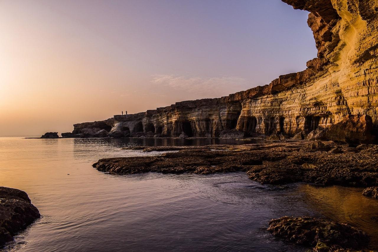 cyprus-3184019_1280-min