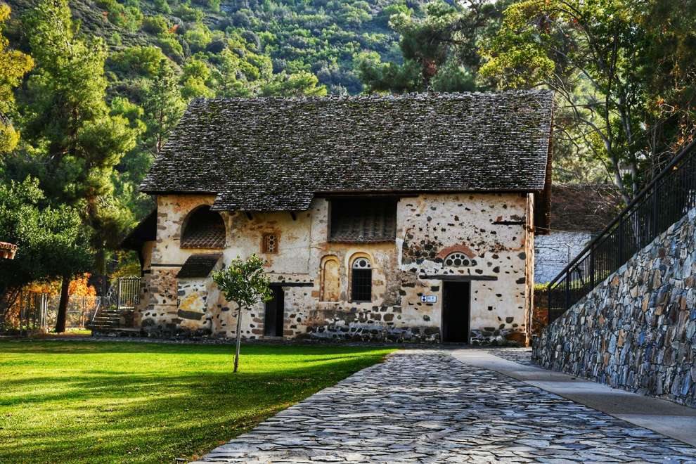 agios-nikolaos-tis-stegis-credits-georgia-kynigoujpg1